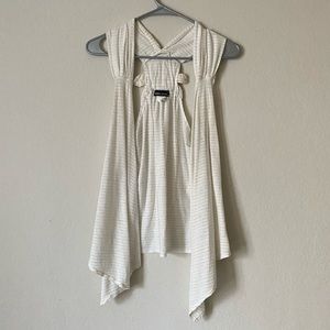 Wet Seal Open Sleeveless Cardigan